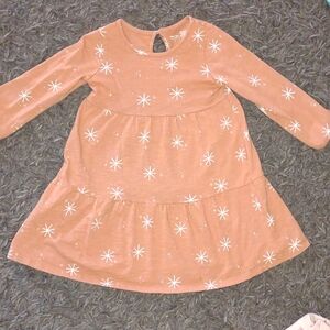 Lauren Conrad neutral dress w/t beautiful design